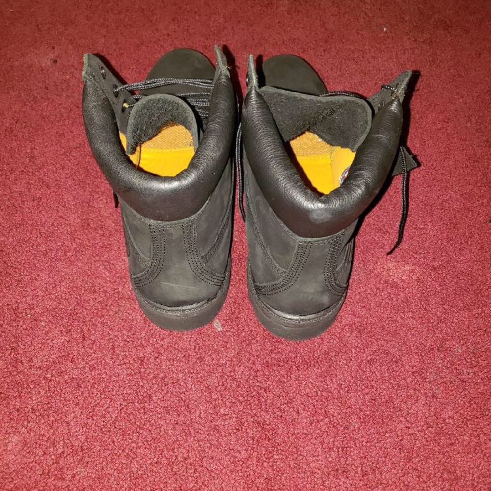 Timberlands - Picture 3 of 3
